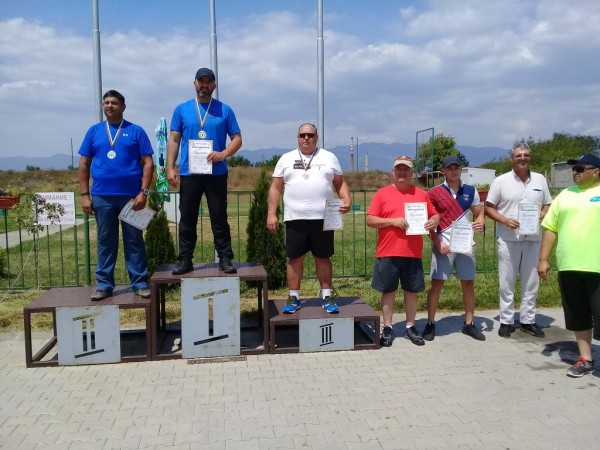 5 златни медала си отстреляха “Балиста“ в турнира за купа “Казанлък“