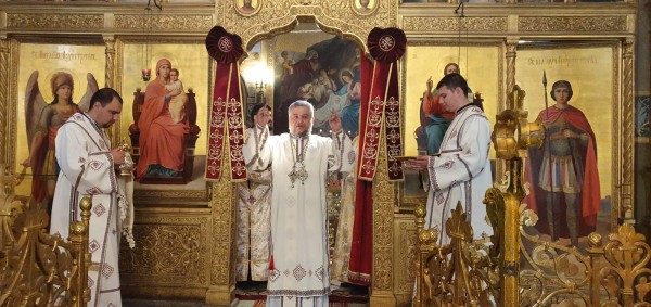 Храмовете в с. Ягода и гр. Мъглиж посрещат мощи на светци