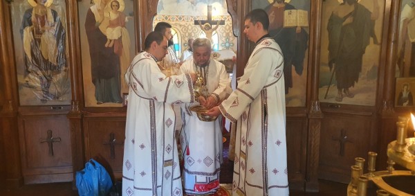 В село Ягода се поклониха пред частица от мощите на Св. Пантелеймон