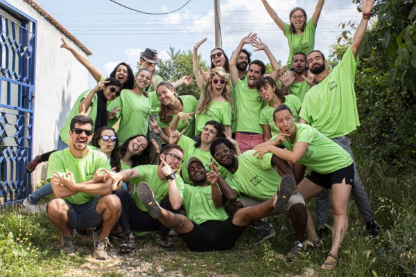 Активните доброволци подпомогнаха с дейности местната общност