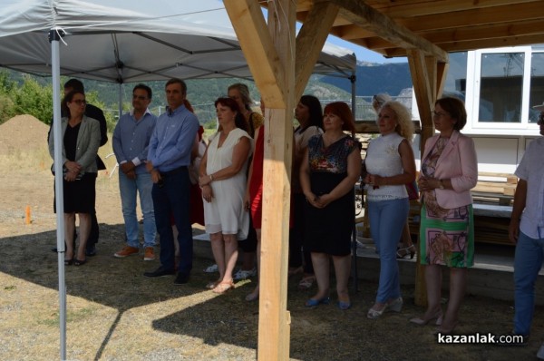 Ритуали “Първа копка“ за новата велоалея и съхраняване на могила “Оструша“ по проект “Светът на траките“