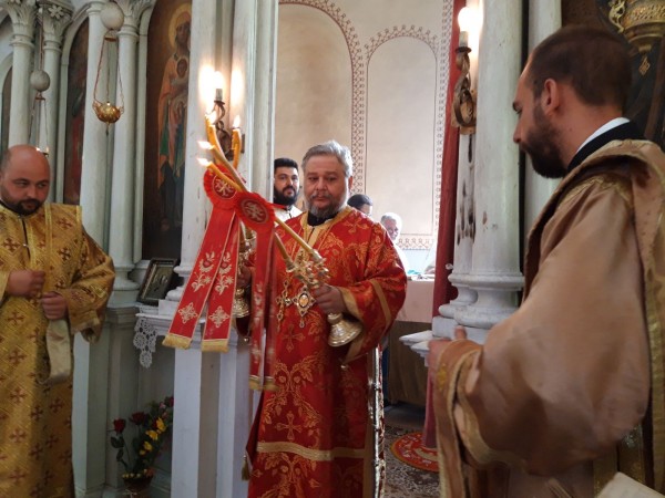 Митрополит Киприан освети чешма и площад в Мъглиж