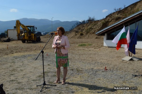 Ритуали “Първа копка“ за новата велоалея и съхраняване на могила “Оструша“ по проект “Светът на траките“