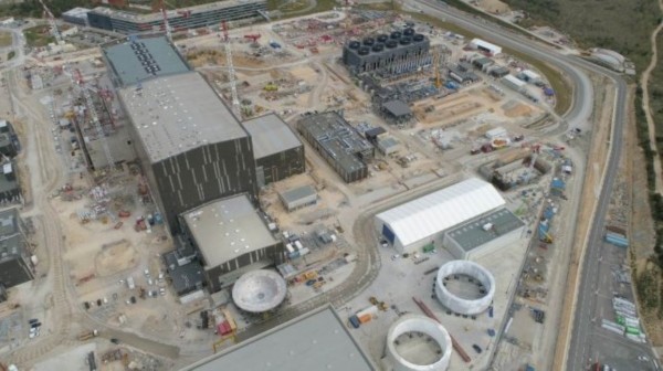 Да създадеш Слънце на Земята: Казанлъчанка ръководи част от проекта на века