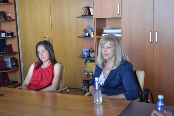 Кметът пожела успех на новите директори на 3-те най-големи детски градини в Казанлък