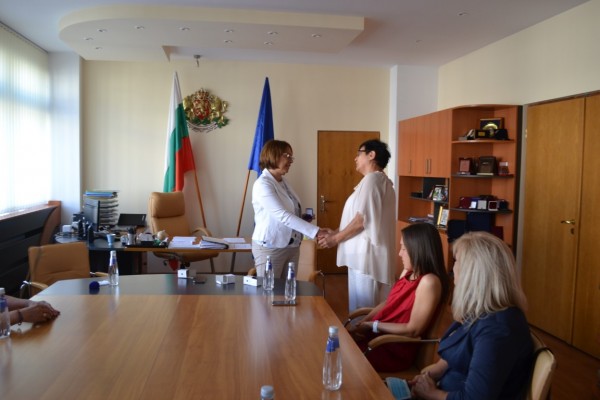 Кметът пожела успех на новите директори на 3-те най-големи детски градини в Казанлък