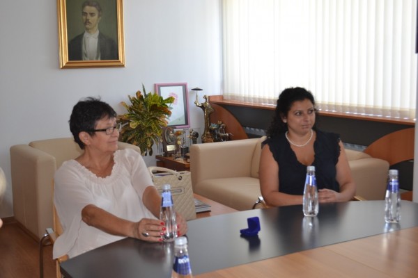 Кметът пожела успех на новите директори на 3-те най-големи детски градини в Казанлък