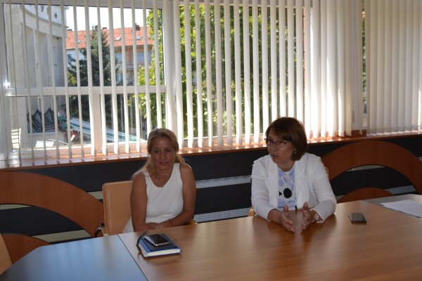 Кметът пожела още по-успешен мандат на директорите на културните институти в Казанлък