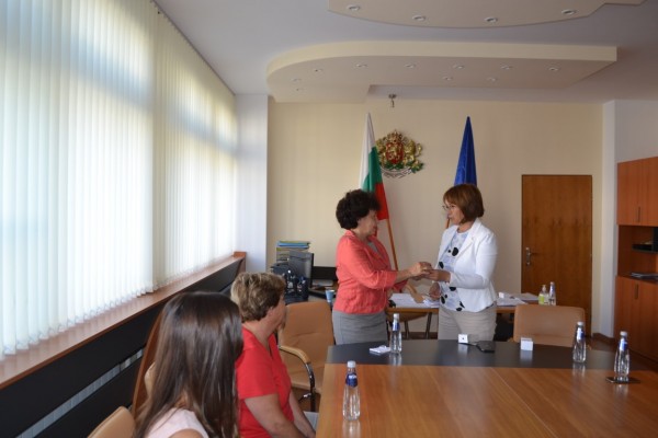 Кметът пожела успех на новите директори на 3-те най-големи детски градини в Казанлък