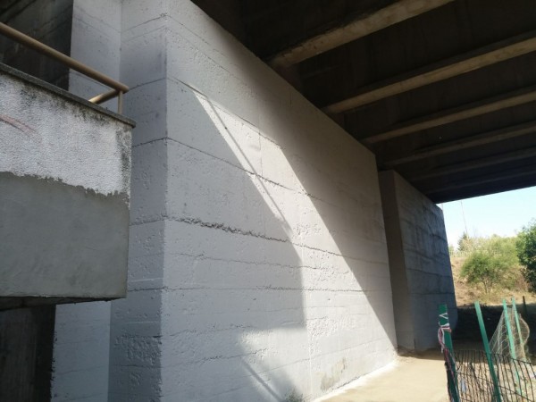 Вече подмениха с нови половината лагери по надлез “Катекс”. Работата продължава