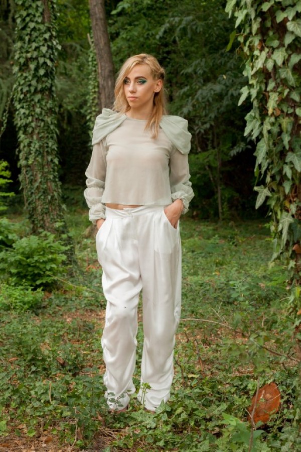 Младата дизайнерка Йоанна Шишкова представи своите модни аутфити