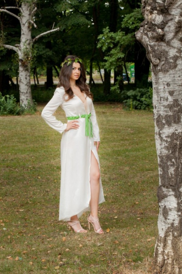 Младата дизайнерка Йоанна Шишкова представи своите модни аутфити