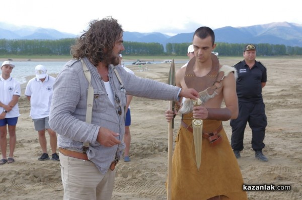 Птицеглавият кораб и тракийски войни бяха официално представени на яз. Копринка