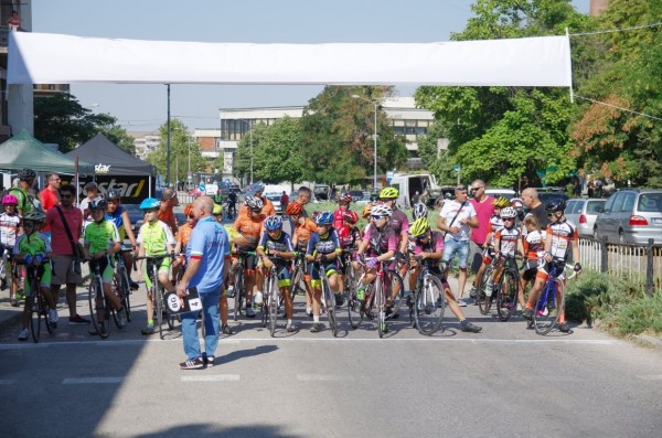 “Лястовиците“ отново изгряха на чело в колоездачно състезание 