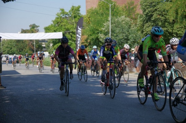 “Лястовиците“ отново изгряха на чело в колоездачно състезание 
