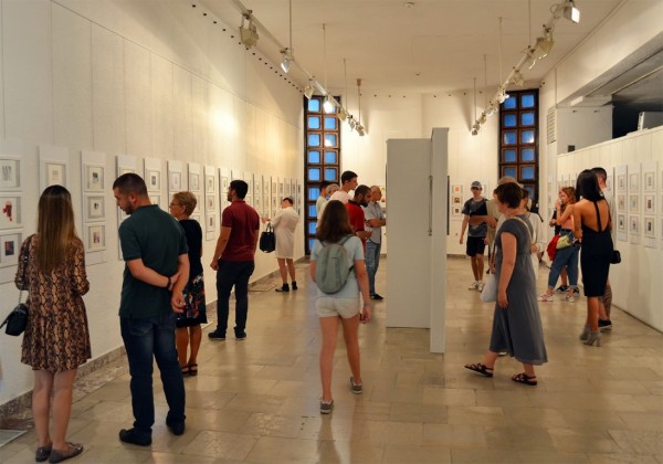 Художници от пет континента участваха в изложбата  „Минипринт”