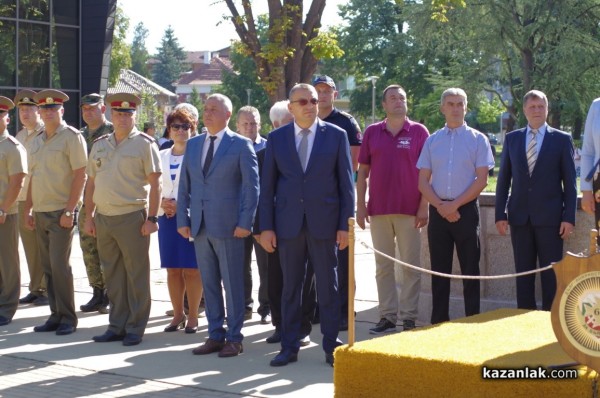 “Вие със сигурност се гордеете с това, че сте потомците на 23 Пехотен шипченски полк и на създателите на химна “Велик е нашият войник““