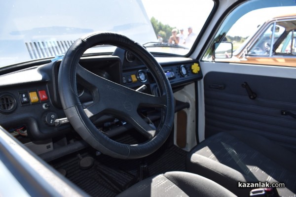 Ретро красавици събираха погледите на яз. Копринка днес