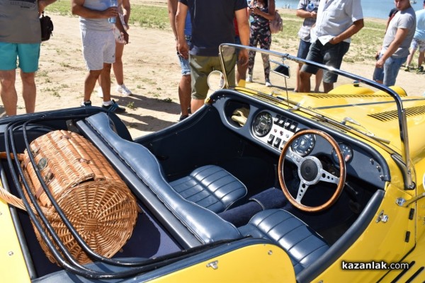 Ретро красавици събираха погледите на яз. Копринка днес