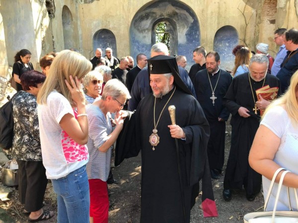 Митрополит Киприан отслужи празничен молебен в Потопената църква на с.Виден