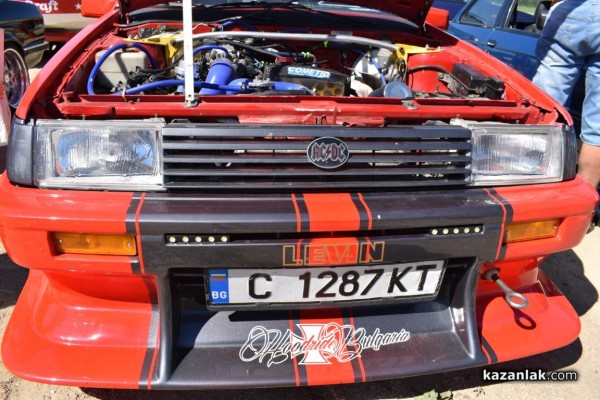 Ретро красавици събираха погледите на яз. Копринка днес