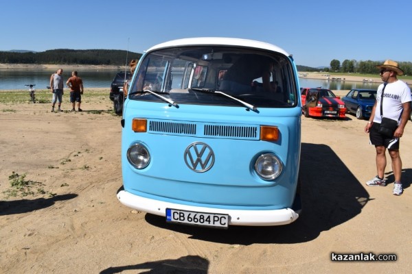 Ретро красавици събираха погледите на яз. Копринка днес