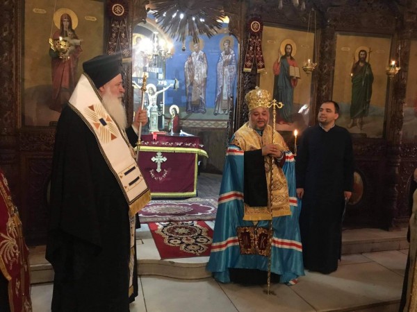 С празничен молебен митрополит Киприан отбеляза своя имен ден