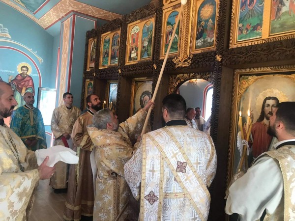 Митрополит Киприан освети храм “Св. Атанасий“ в село Виден