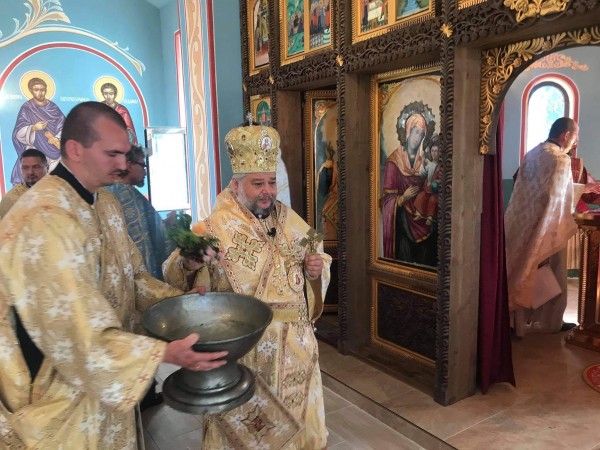 Митрополит Киприан освети храм “Св. Атанасий“ в село Виден