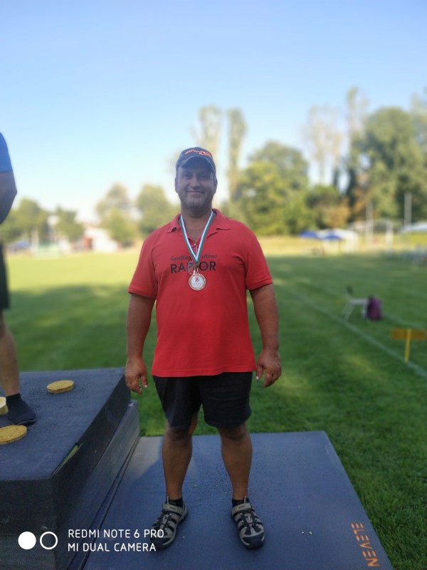 Отборът на „Раптор Арчери” стана държавен шампион