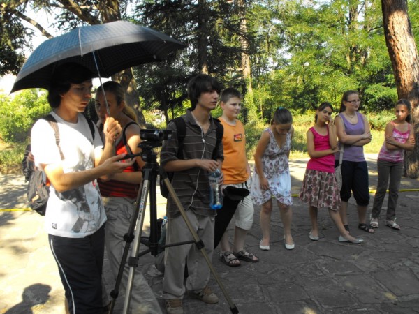 „Светлини сред сенките” стават на седемнайсет