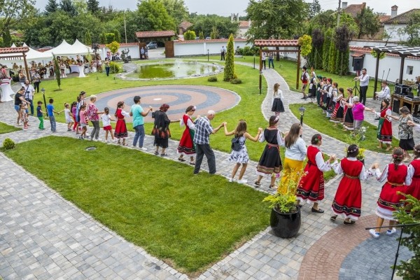 Етнографски комплекс “Светилото“ - новото бижу в короната на Розовата долина