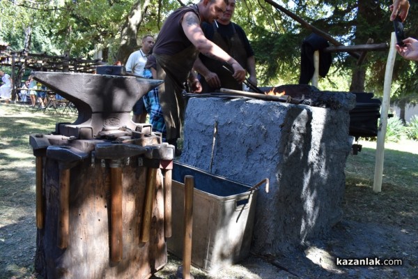 Дни на изкуствата и занаятите в Шипка. Майстори показват умения и сръчност