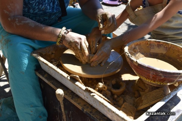 Дни на изкуствата и занаятите в Шипка. Майстори показват умения и сръчност