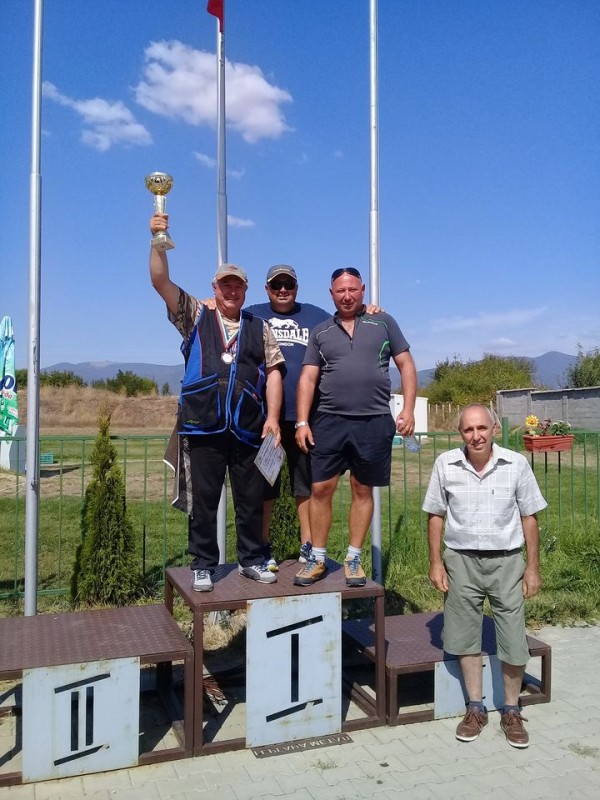 Медали и купа за КЛС “Балиста“ от първия турнир в памет на Найден Нанев