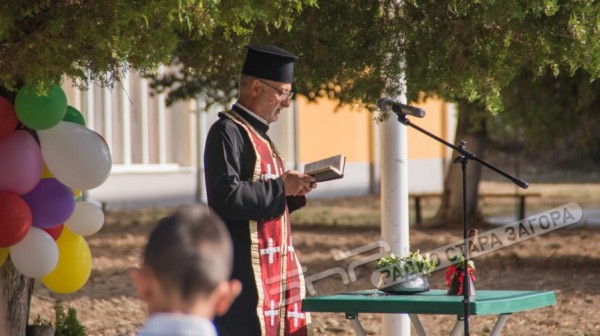 Министърът на образованието откри новата учебна година в Николаево