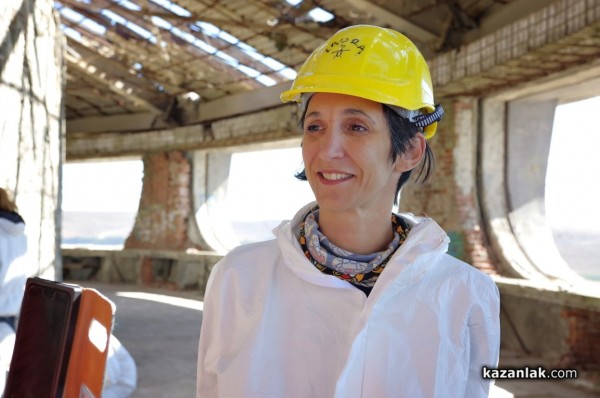 Навес ще пази мозайките в паметника Бузлуджа