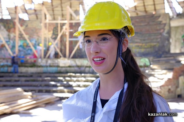 Навес ще пази мозайките в паметника Бузлуджа