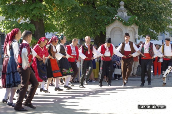 Кметът на Казанлък: Казанлъчани носят Деня на независимостта в сърцата си