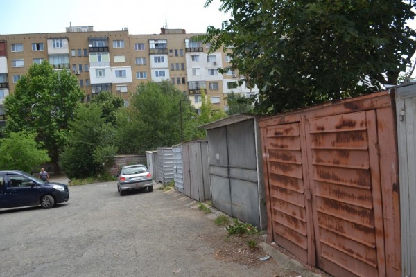 Всички общински съветници подкрепиха стартирането на програмата за облагородяване на междублоковите пространства