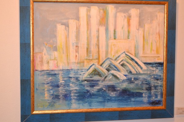 Цветя от Кмета за пъстрите картини на Лиляна Петрова