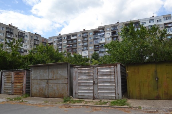 Всички общински съветници подкрепиха стартирането на програмата за облагородяване на междублоковите пространства