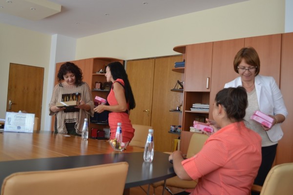 Награда „Ангелско сърце“ за кмета на Казанлък