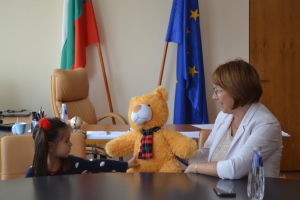 Награда „Ангелско сърце“ за кмета на Казанлък