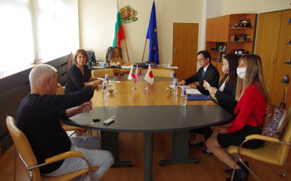 Кметът на Казанлък към посланика на Япония: Връзките между Казанлък и Япония са много силни и трябва да продължат в новите условия