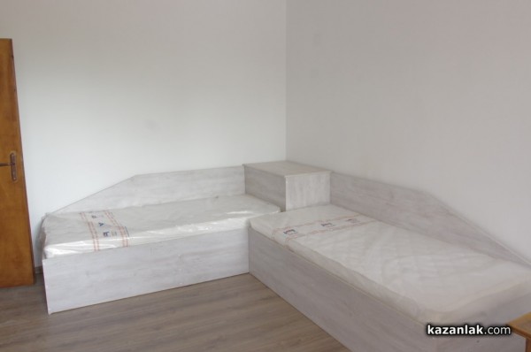 Семейството на СНЦ “Оптима“ се нанася в новия си дом в с. Дунавци