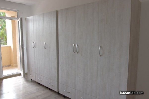 Семейството на СНЦ “Оптима“ се нанася в новия си дом в с. Дунавци