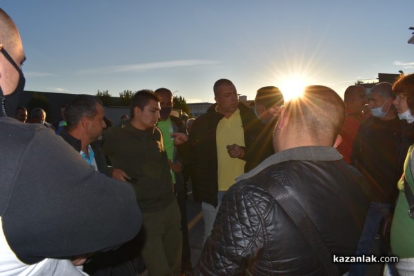 Рибари излязоха на протест