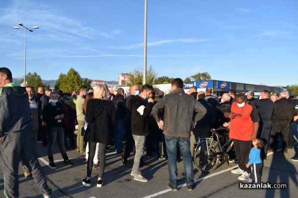 Рибари излязоха на протест