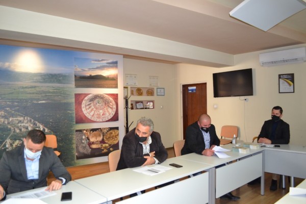 Темите на днешния кметски полуден: Спазване на противоепидемичните мерки